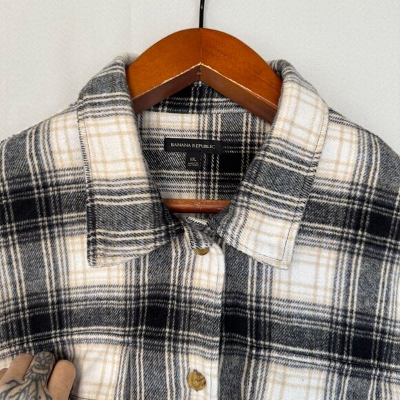 Banana Republic Flannel Black Ivory Plaid Long Line Oversized Shacket Size XL - Picture 4 of 15